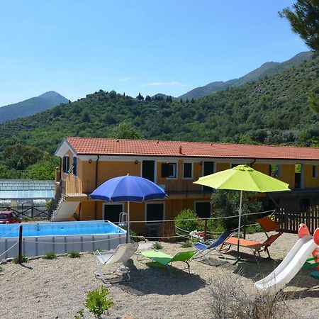 Agriturismo Tendapiccola เชริอาเล ภายนอก รูปภาพ